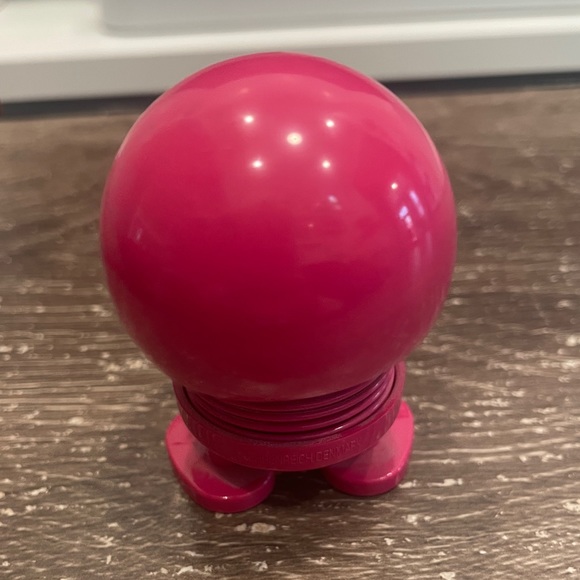 Cute pink bouncy spring toy - Picture 3 of 3